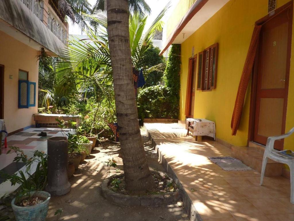 Shakti Family Guest House マハーバリプラム エクステリア 写真